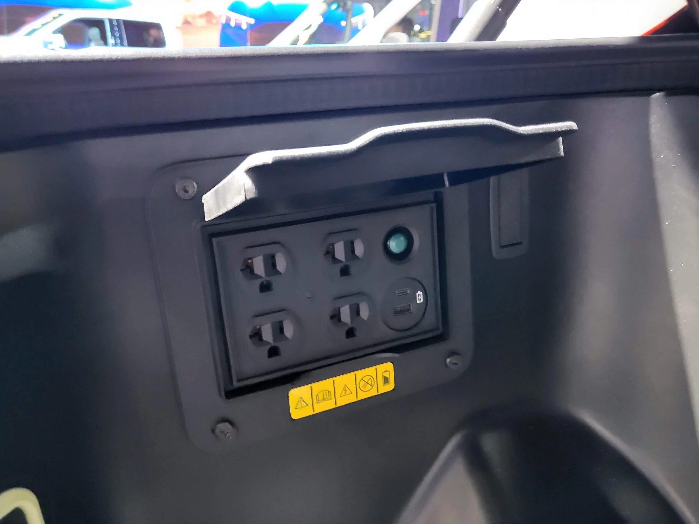 2027 Ram Dakota Pickup Strong Non-Tesla EV presence at the 2022 New York International Auto Show 20220415_204310