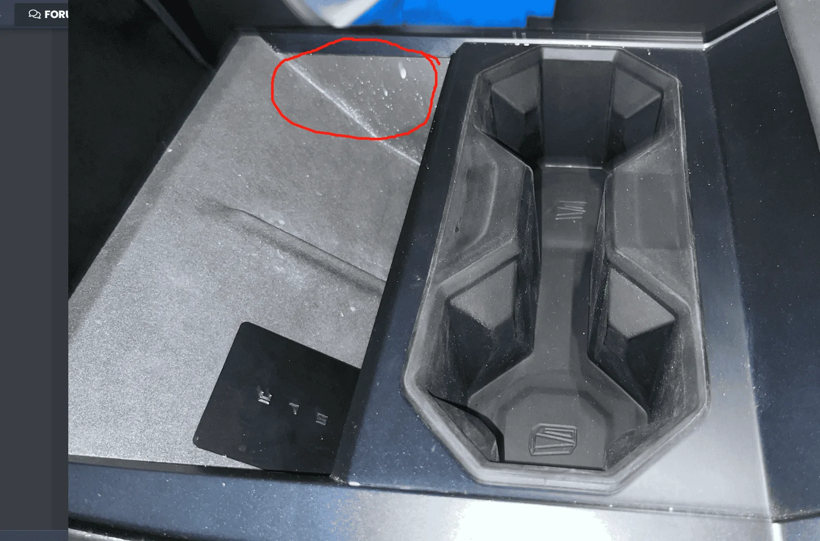 2027 Ram Dakota Pickup ELECFRESH | Product Testing | Cybertruck Wireless Charging Area and Cup Holder Anti-dirty Solution 2D7103DB-2E41-4766-9BFA-9740E401232C