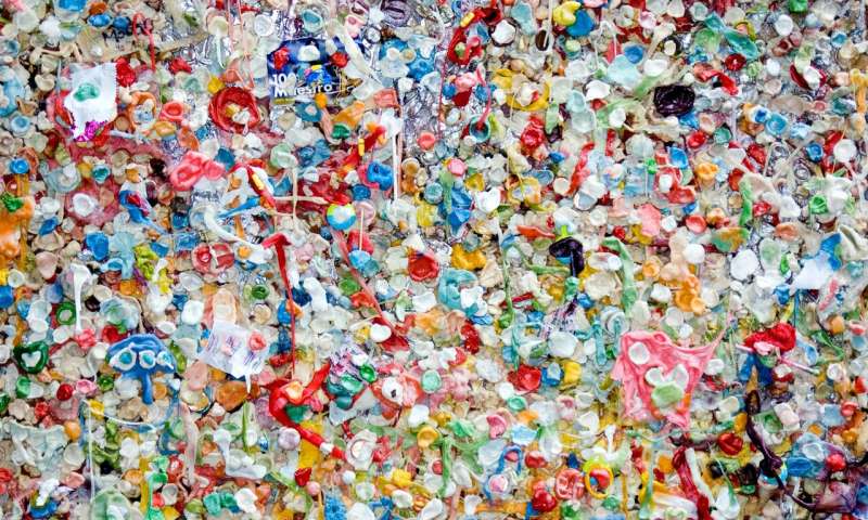 Tesla Model 2 Turning plastic waste into hydrogen gas and carbon nanotubes 3-plastic