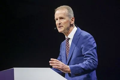Tesla Model 2 Herbert Diess keeps job, will steer VW into its electric future 400x-1