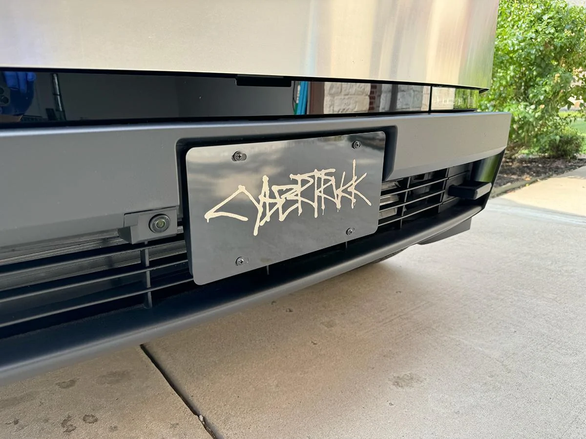 2027 Ram Dakota Pickup ? Cybertruck Graffiti Vanity License Plate club-vanity-cybertruck-left