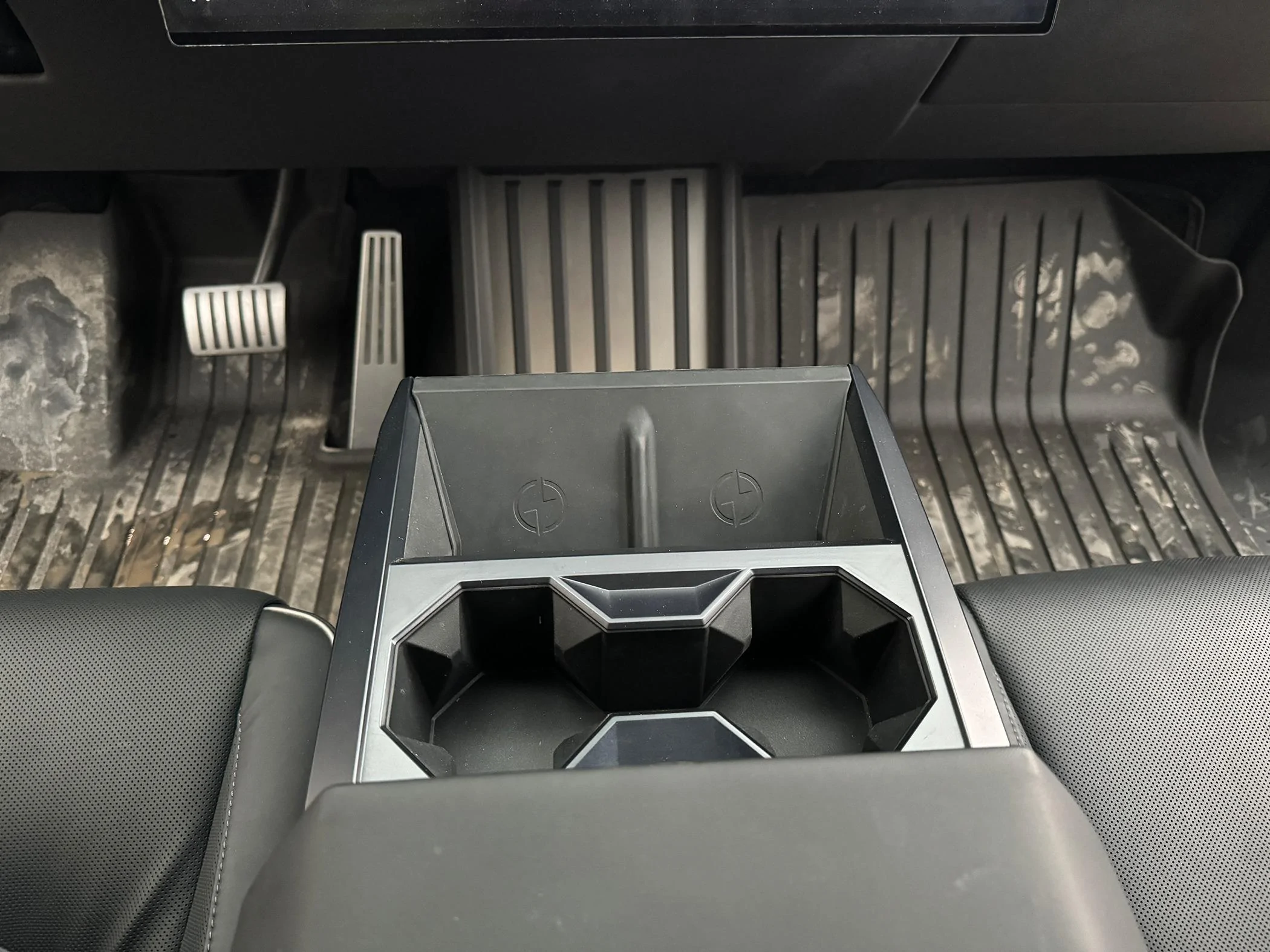 2027 Ram Dakota Pickup [Elecfresh] Promotion For Center Console Anti-Slip Pad! IMG_0696