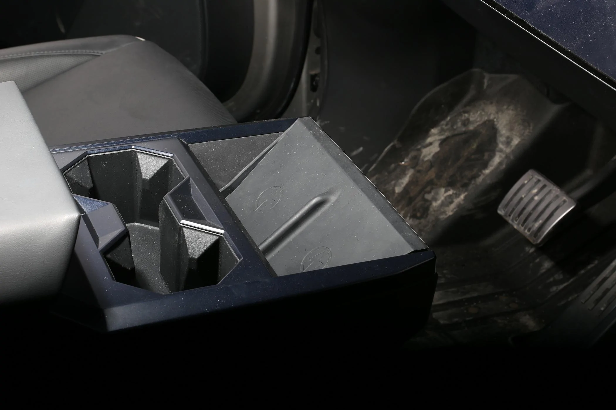 2027 Ram Dakota Pickup [Elecfresh] Promotion For Center Console Anti-Slip Pad! IMG_6297