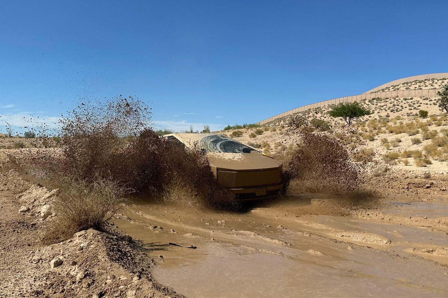 2027 Ram Dakota Pickup How to keep your Cybertruck / Cyberbeast Clean on the Inside? tesla_cybertruck_testin